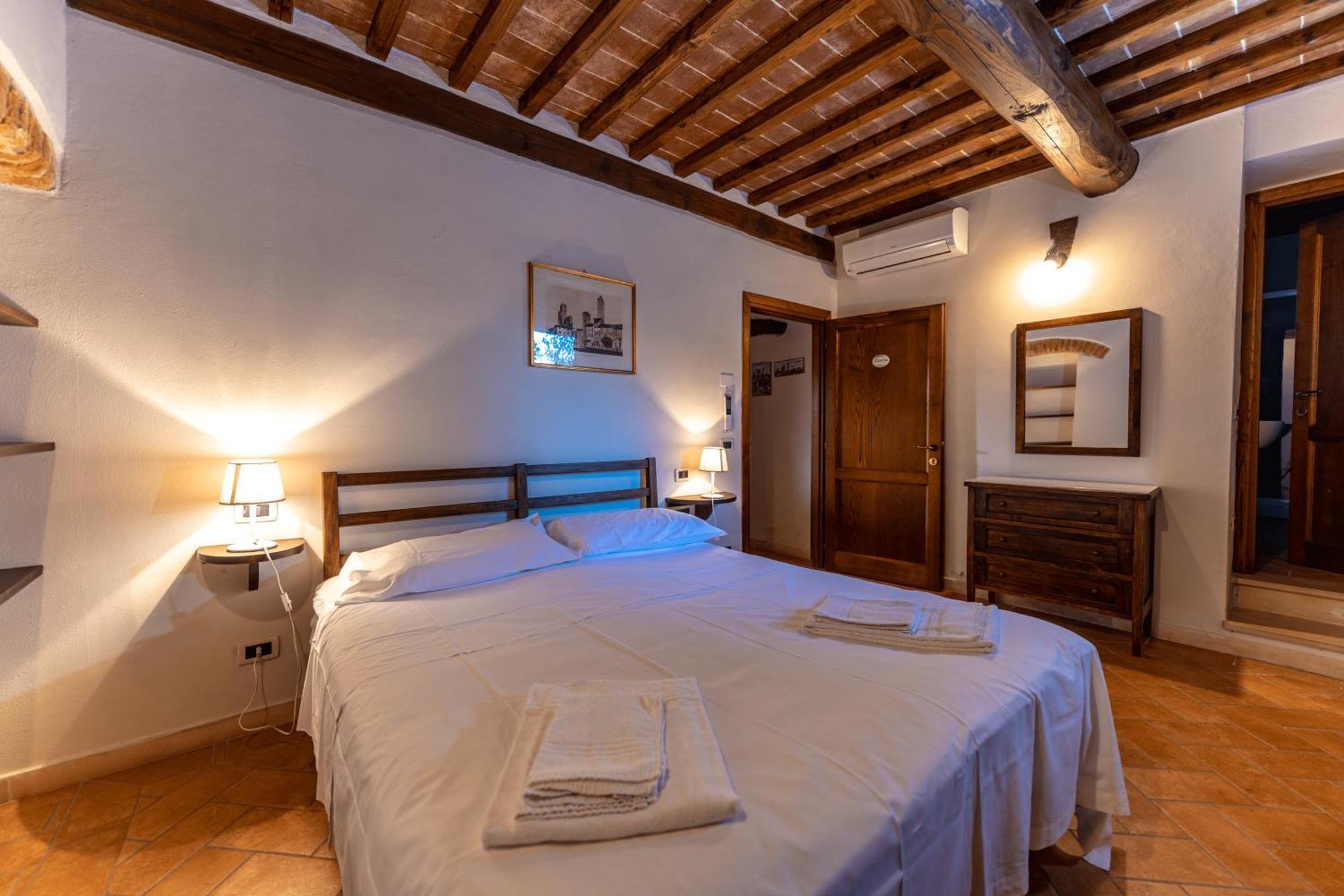 Case Vacanze Ranza, Casale Con Piscina E Relax San Gimignano Exterior foto